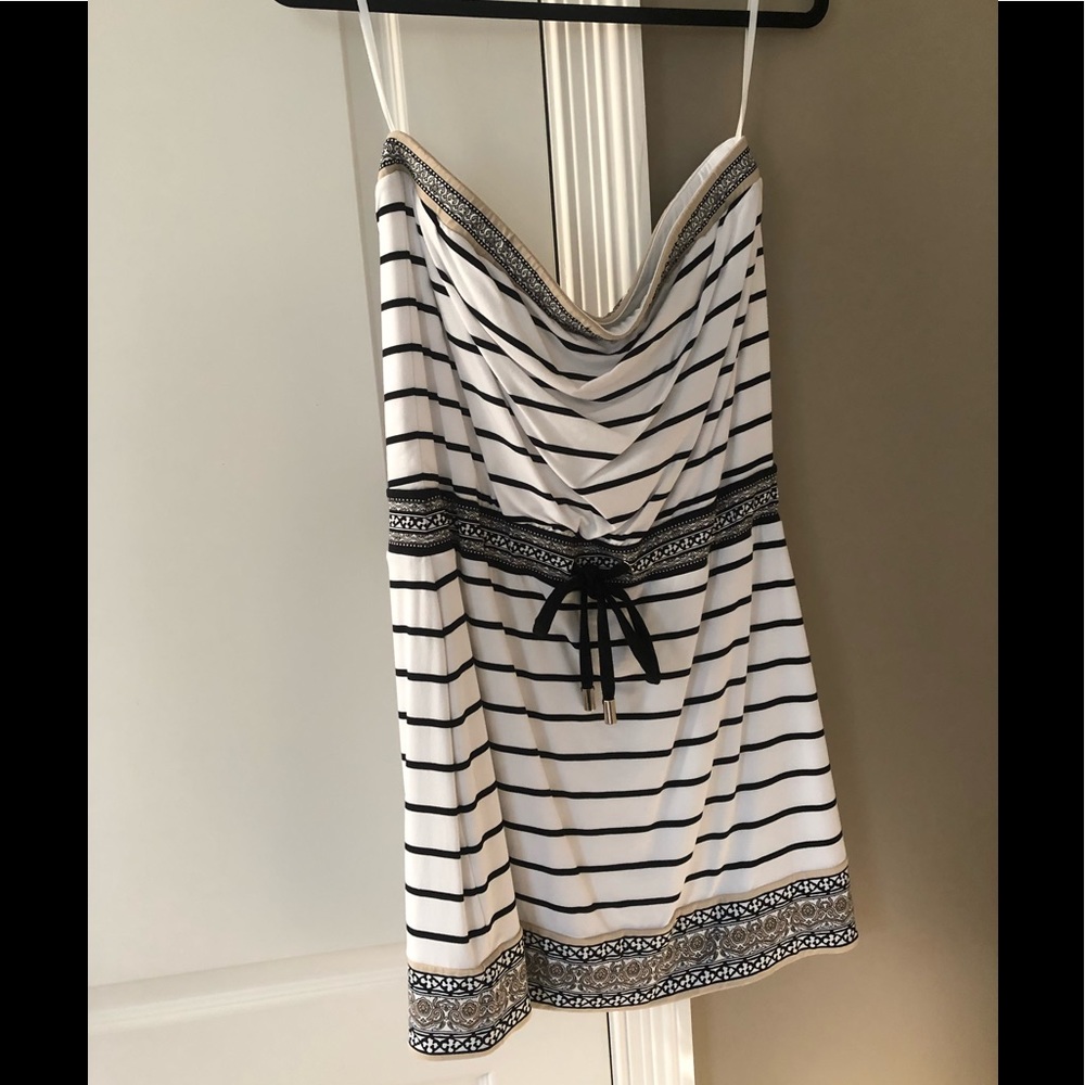 *size M* White House Black Market dress